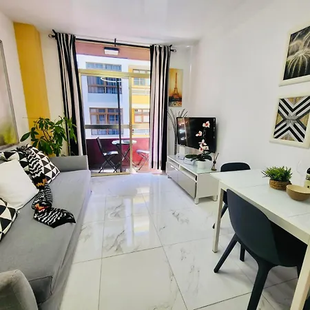 New 2 Bedrooms Gold Flat At Canteras With Balcony And Free Parking Lejlighed